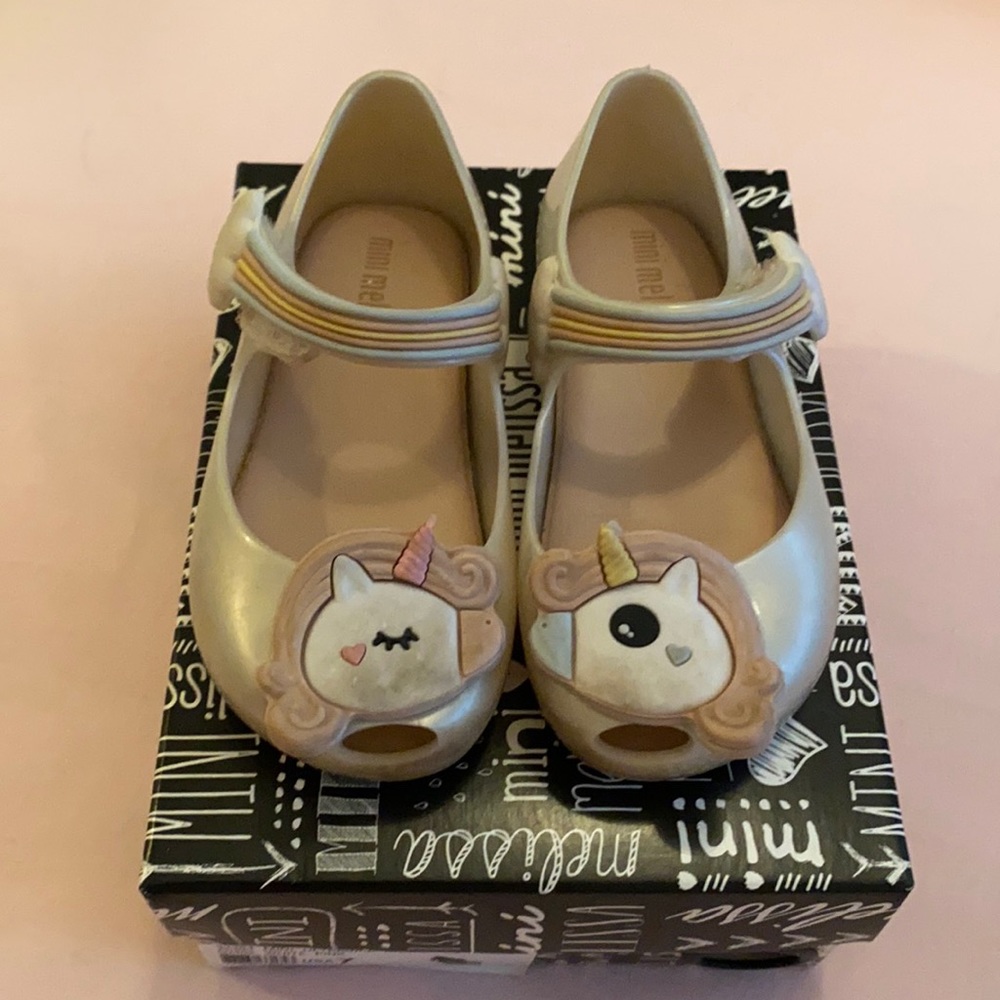 Mini Melissa Mini Ultragirl Unicorn in white pink